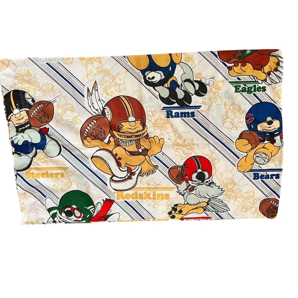 Vintage NFL Football Pillowcase Kids Eagles Redskins Bears Dolphins Jets Cowboys